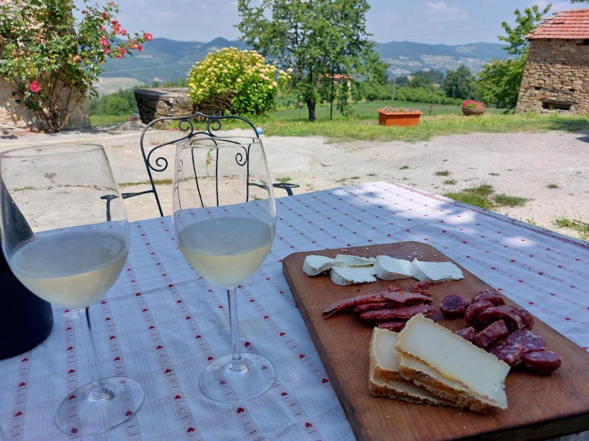 Agriturismo La Margherita San Giorgio Scarampi ภายนอก รูปภาพ